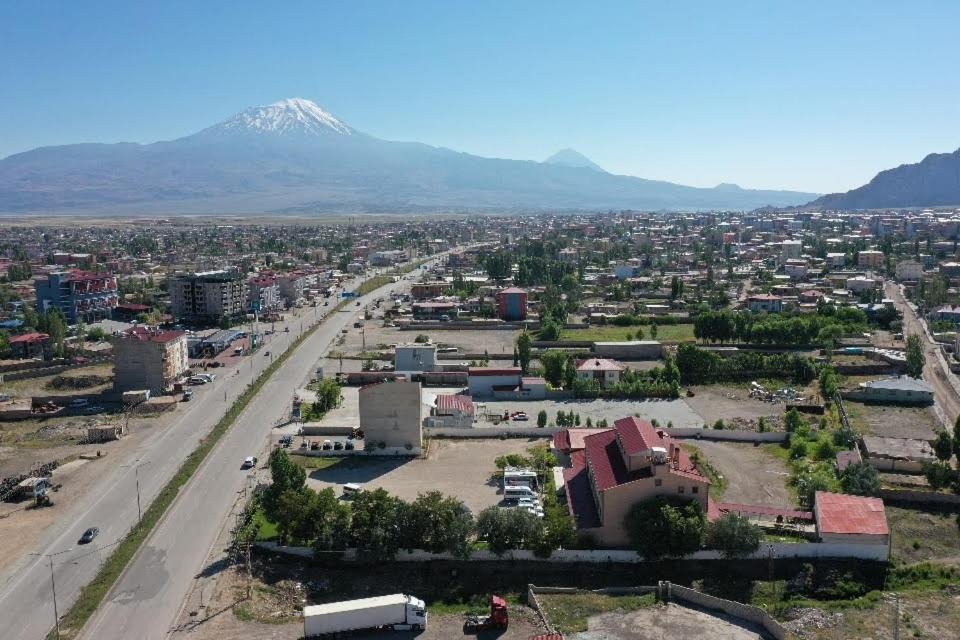 Butik Ertur Hotel Doğubayazıt Bagian luar foto